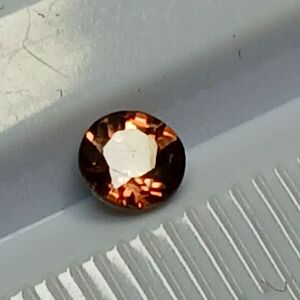 Round Copper Zircon Gemstone 4mm